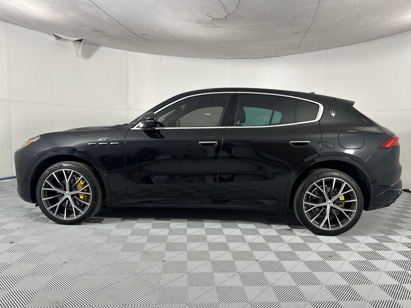 Used 2023 Maserati Grecale GT AWD/4WD image 5