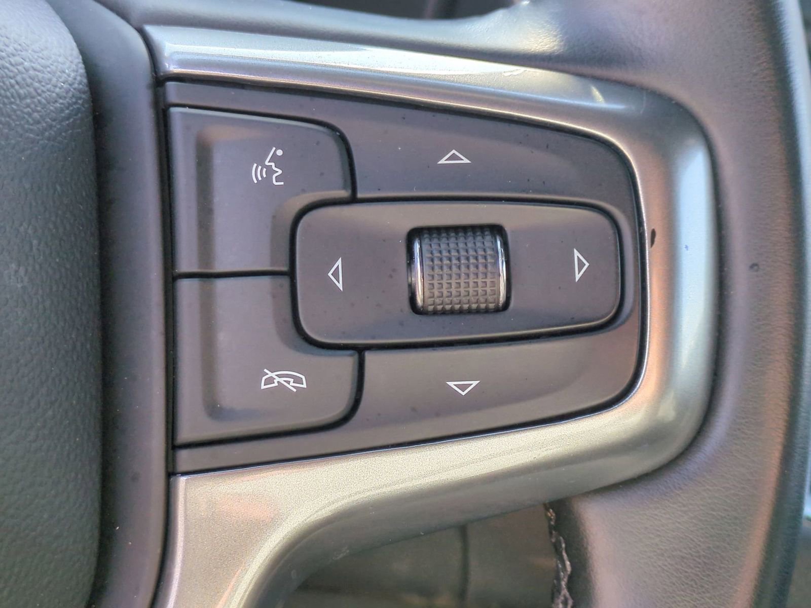 Used 2023 Chevrolet Tahoe Premier image 30