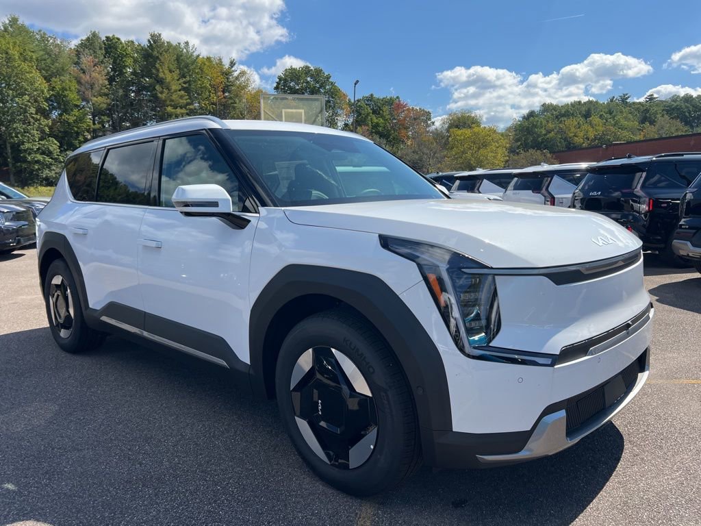 New 2026 Kia EV9 Wind AWD/4WD image 5