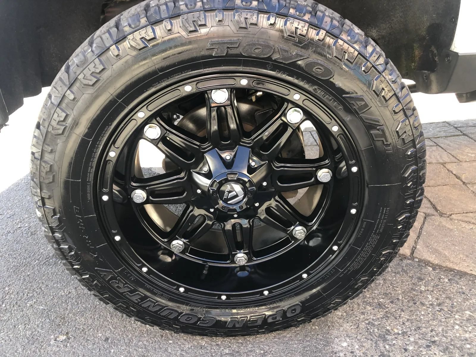 Used 2014 Chevrolet Silverado 1500 LT w/ Trailering Package AWD/4WD image 16