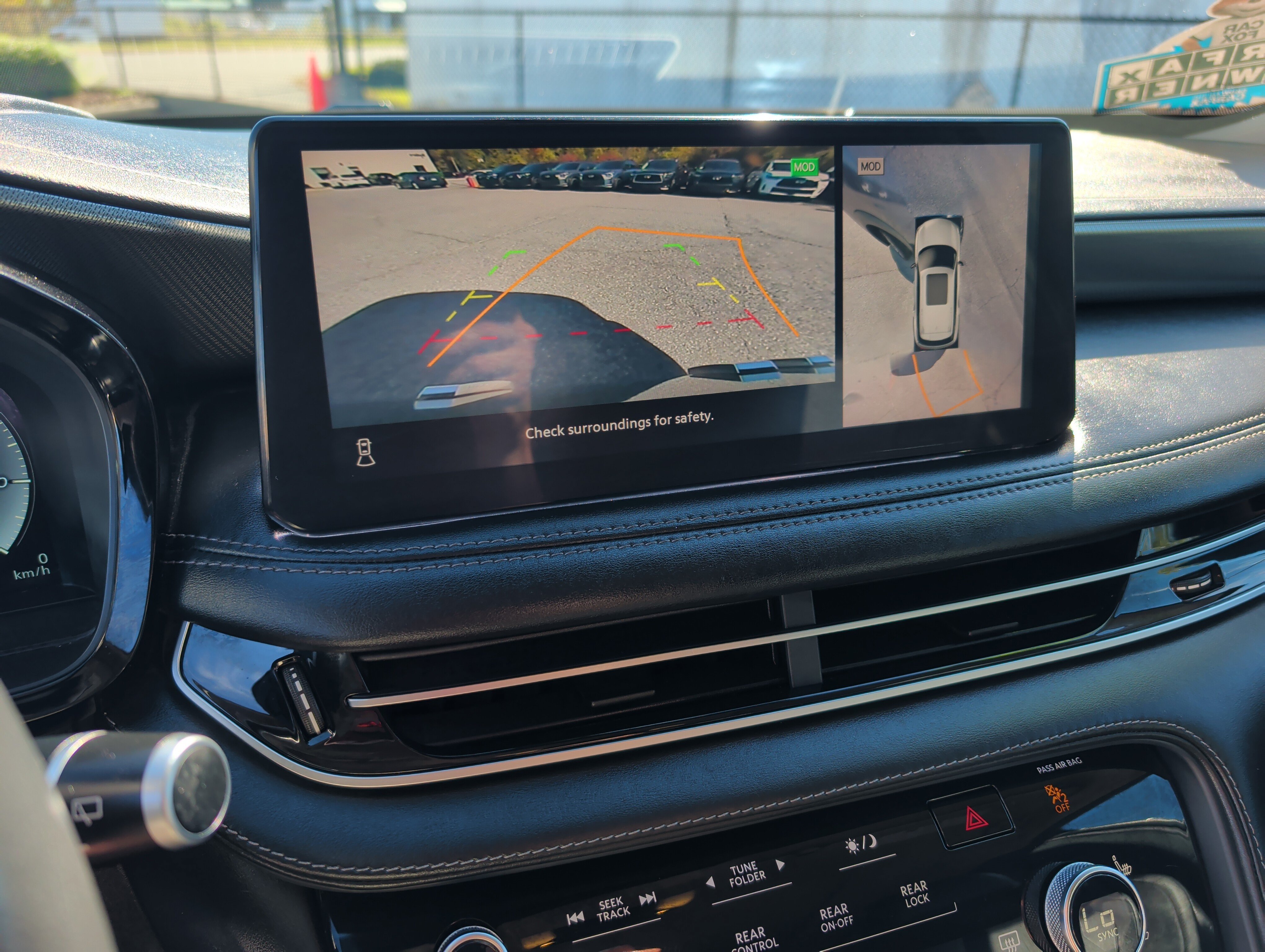 Used 2024 INFINITI QX60 Luxe FWD image 23