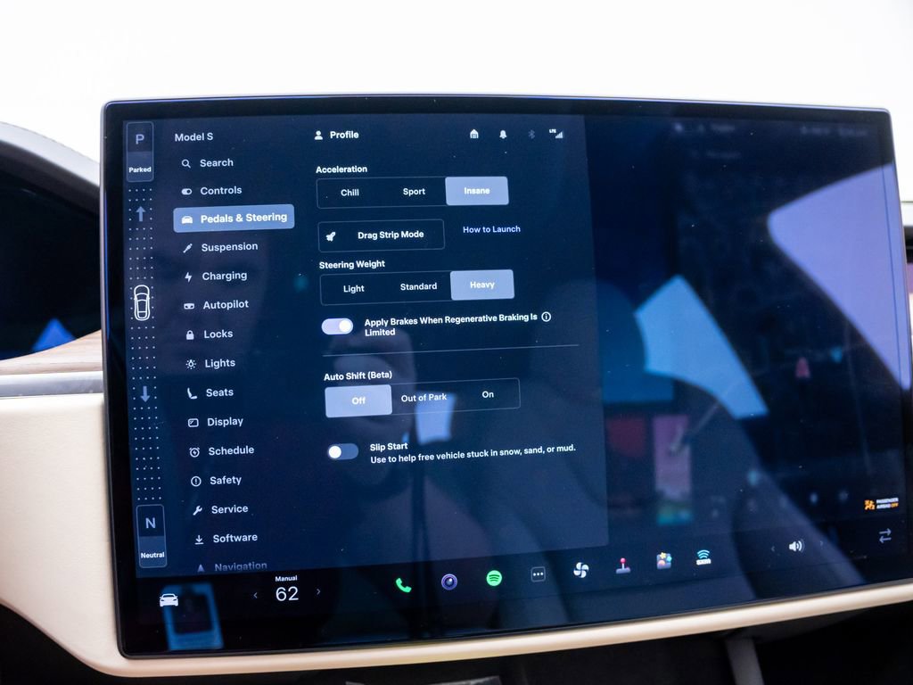 Used 2023 Tesla Model S Standard Range image 28