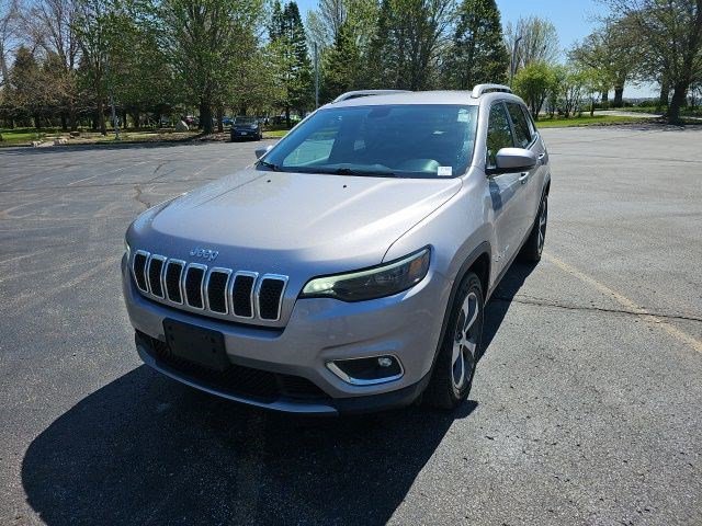 Used 2019 Jeep Cherokee Limited image 2