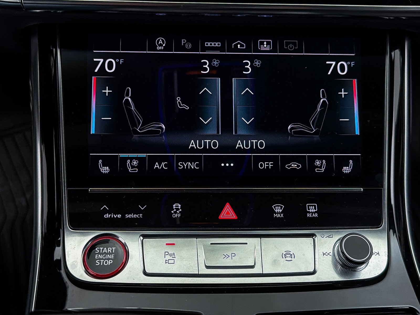 Used 2024 Audi S8 4.0T image 34