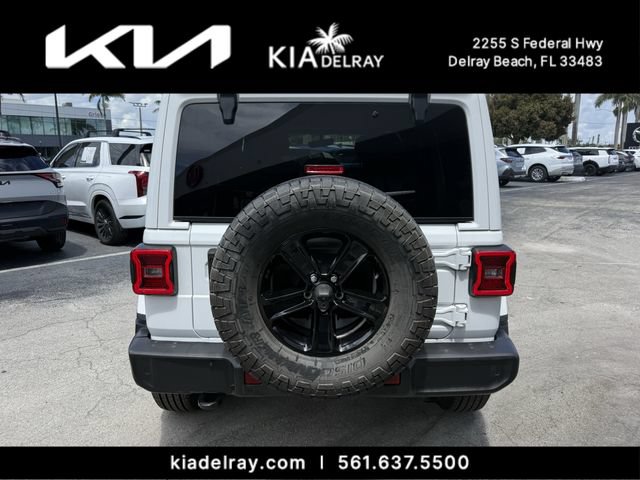 Used 2021 Jeep Wrangler Unlimited Sahara AWD/4WD image 3