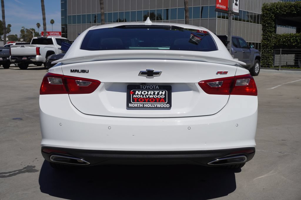 Used 2025 Chevrolet Malibu RS FWD image 6