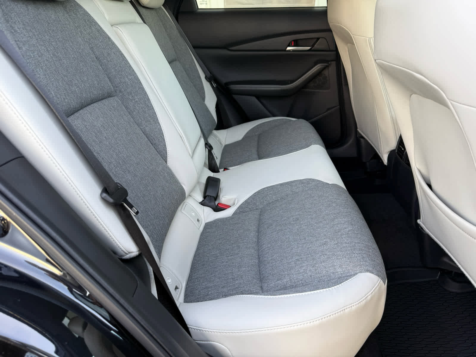 New 2026 MAZDA CX-30 Aire Edition AWD/4WD image 7