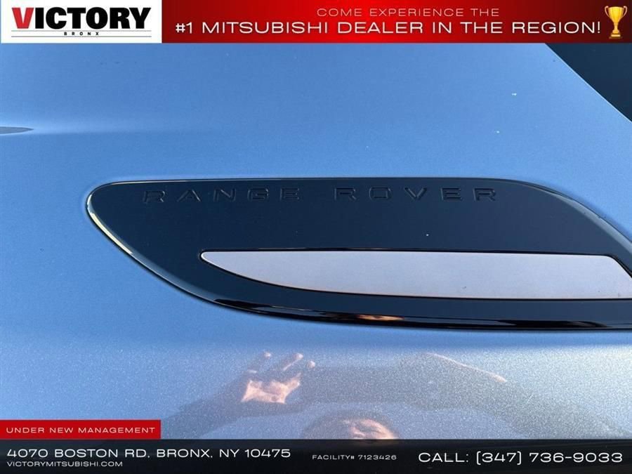 Used 2022 Land Rover Range Rover Velar R-Dynamic S AWD/4WD image 9