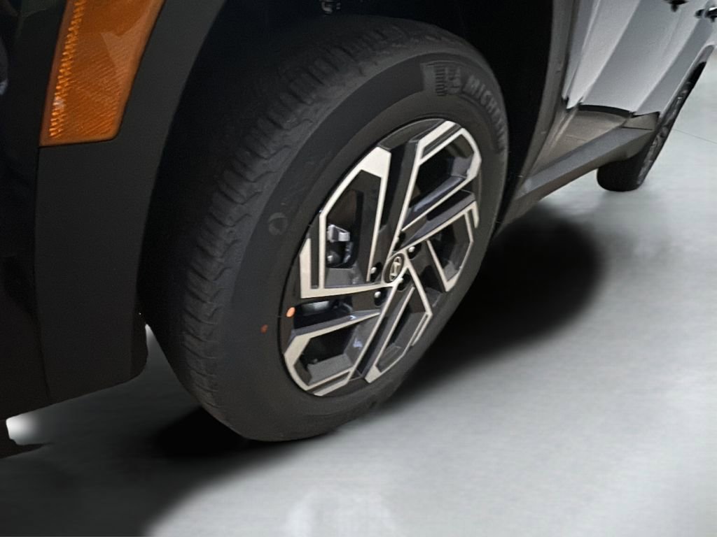 New 2026 Hyundai Tucson Limited image 4
