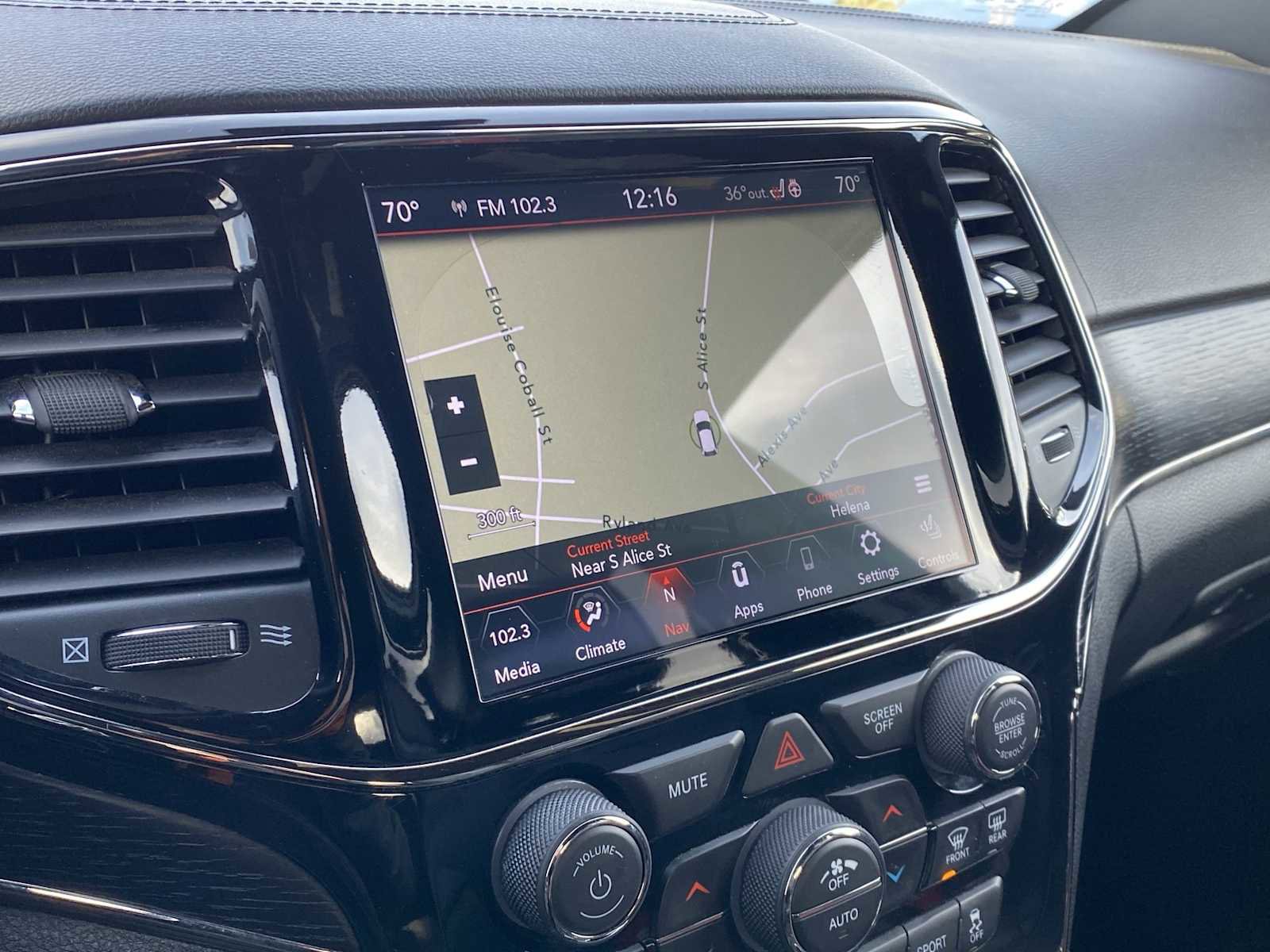 Used 2020 Jeep Grand Cherokee High Altitude image 26