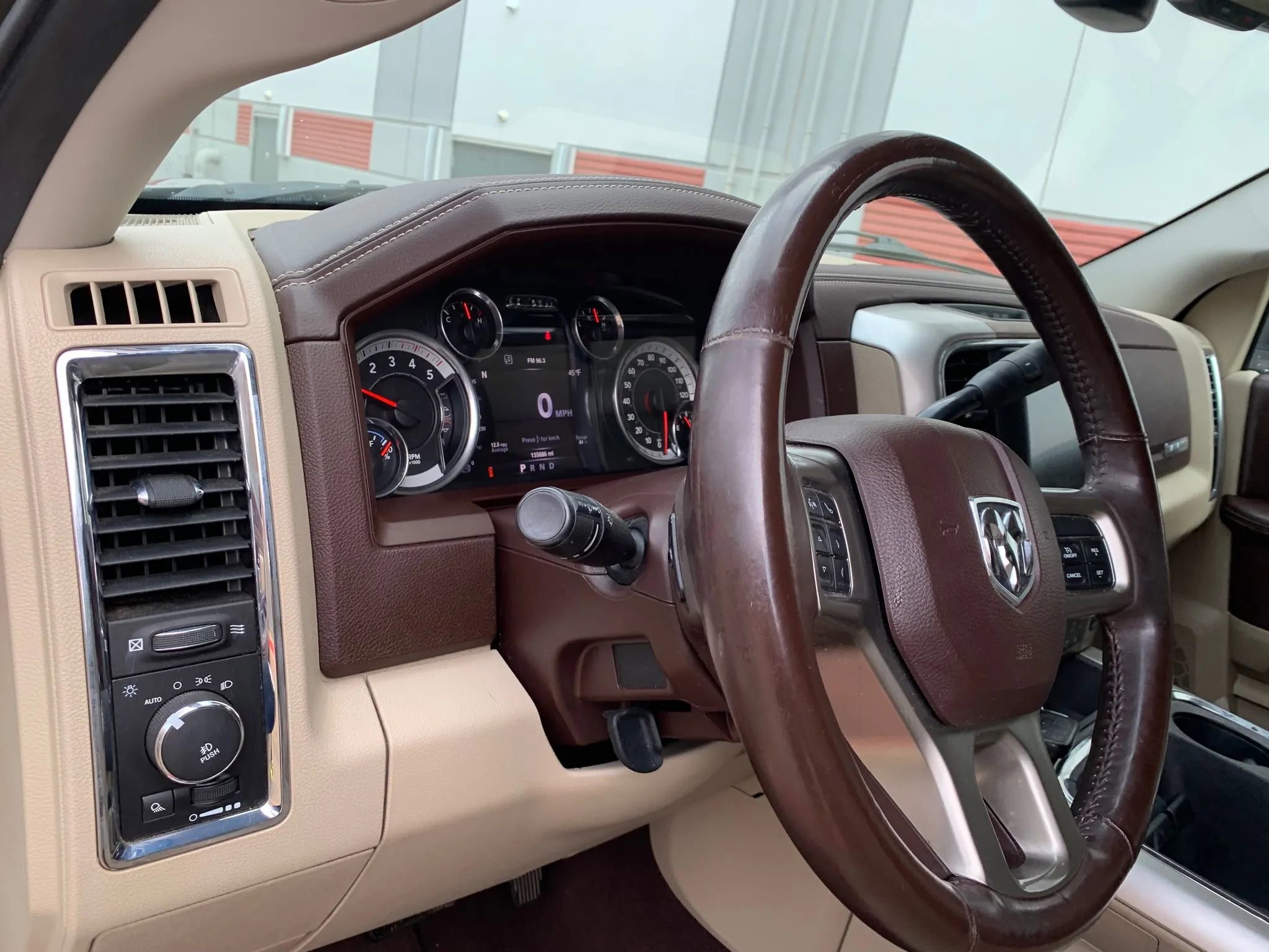 Used 2016 RAM 2500 Laramie image 33