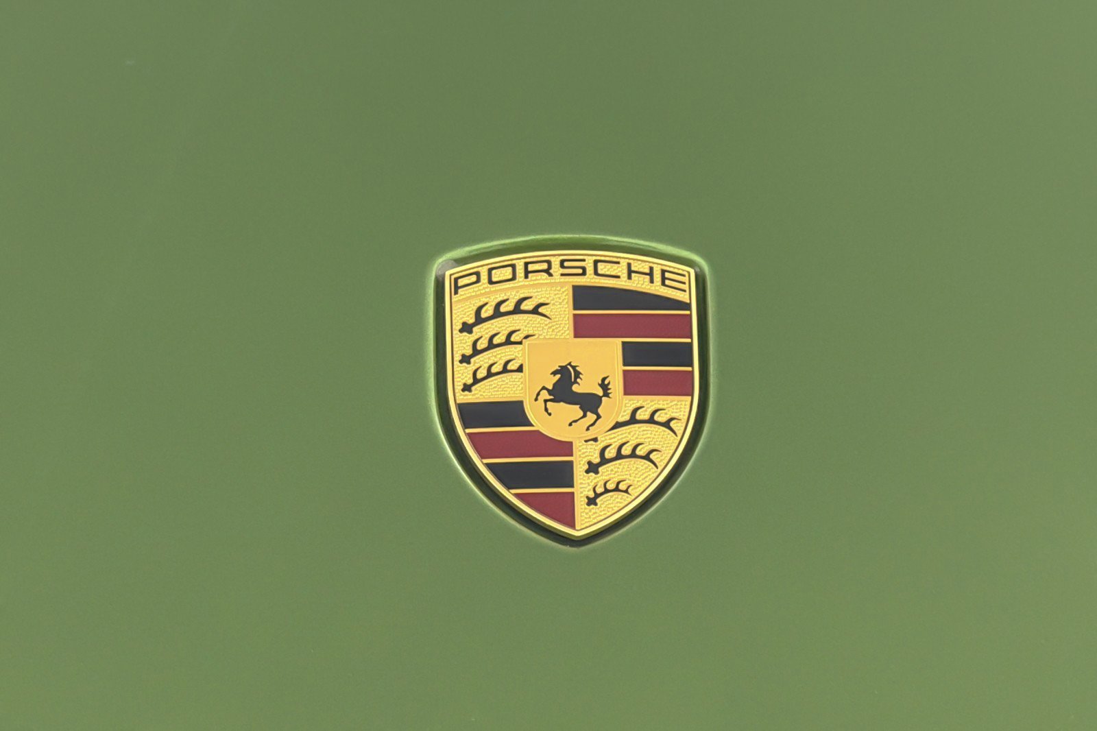 Used 2023 Porsche Taycan 4S image 27