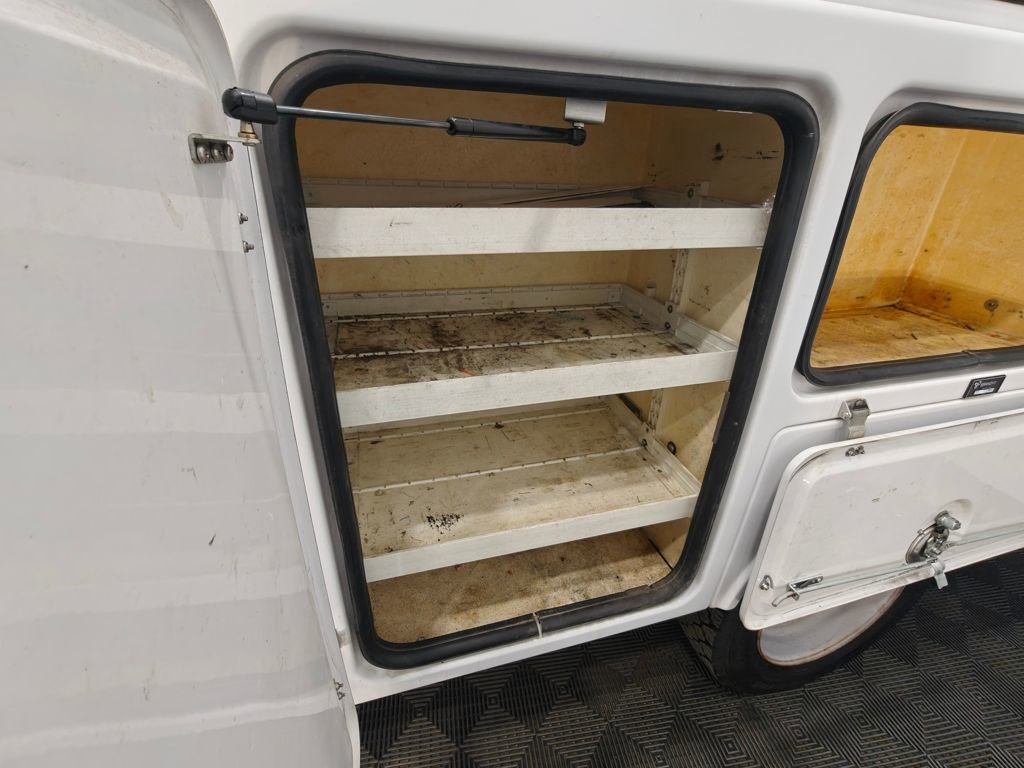 Used 2014 Ford F450 XL w/ Snow Plow Prep Package image 32