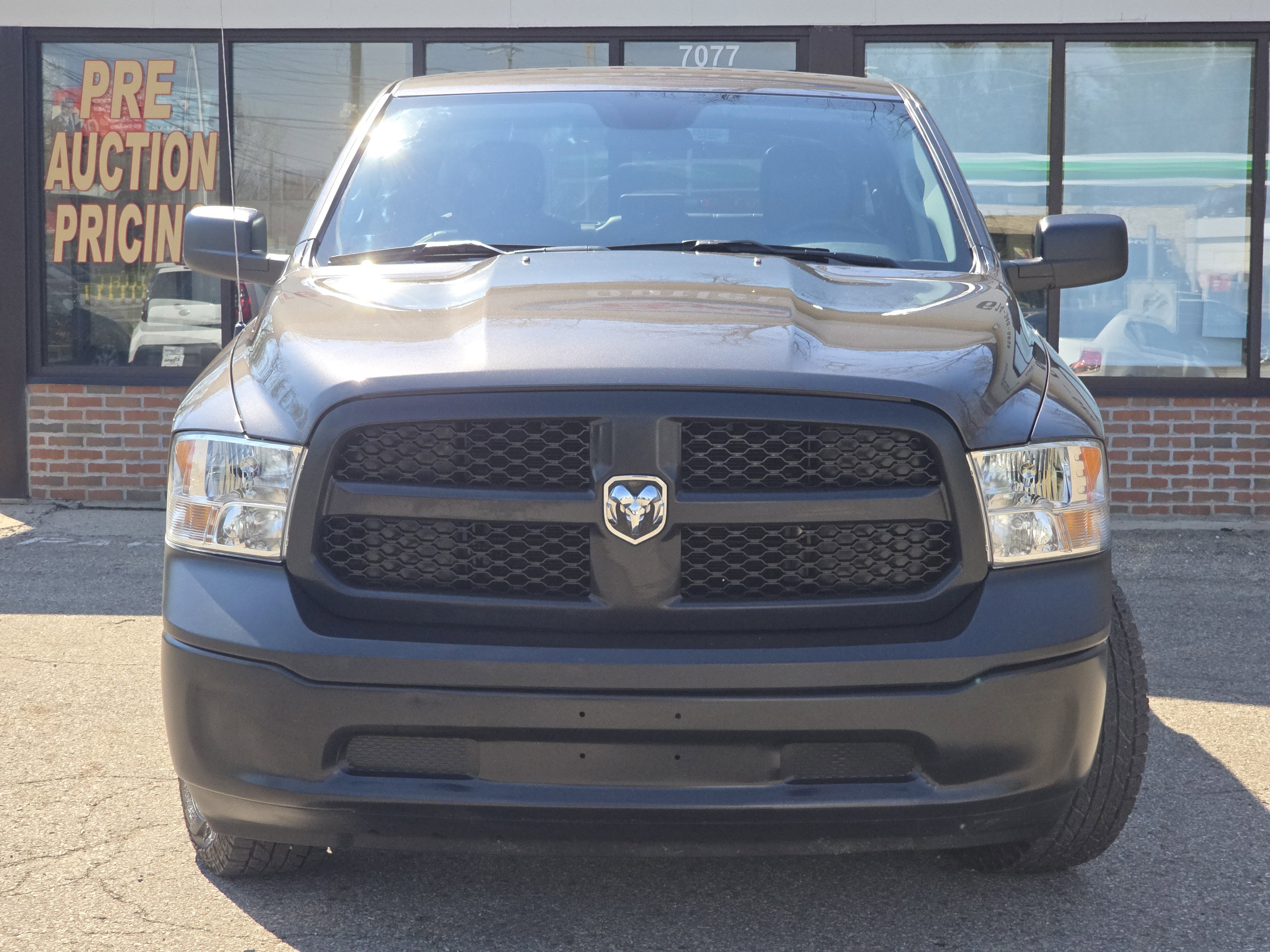 Used 2024 RAM 1500 Tradesman AWD/4WD image 2