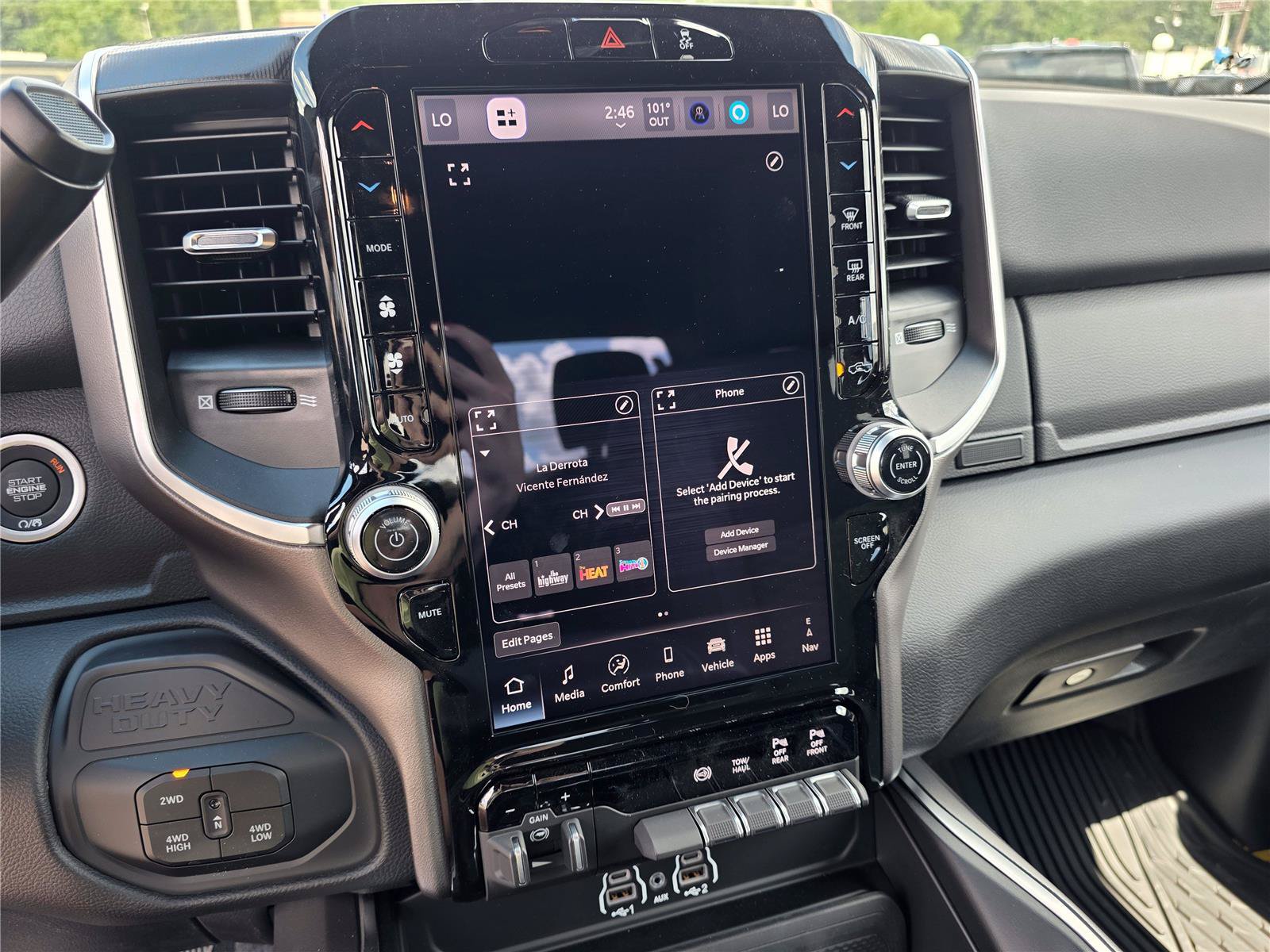 New 2026 RAM 3500 Big Horn AWD/4WD image 14