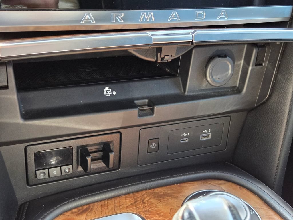 Used 2022 Nissan Armada SL w/ Captain's Chairs Package AWD/4WD image 31
