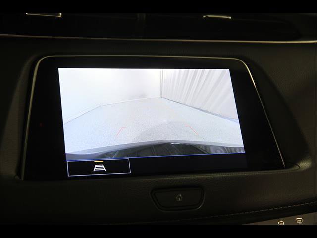 Certified 2022 Cadillac XT4 Premium Luxury w/ Technology Package AWD/4WD image 15