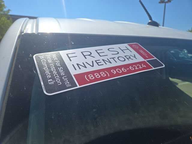 Used 2015 Nissan NV200 S w/ Cruise Control Package FWD image 2