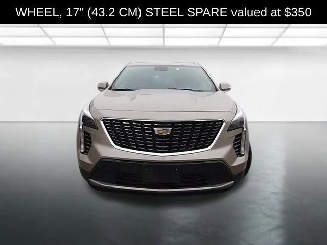 Used 2023 Cadillac XT4 Premium Luxury image 3