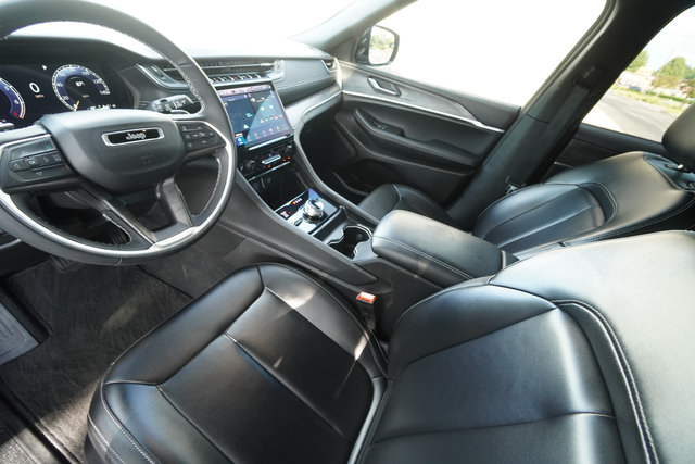 Used 2021 Hyundai Palisade Limited AWD/4WD image 21