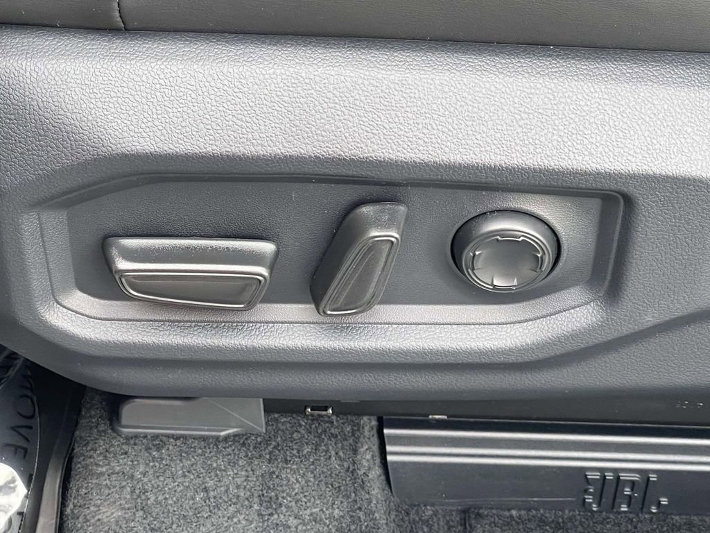 New 2026 Toyota Tundra Limited image 25