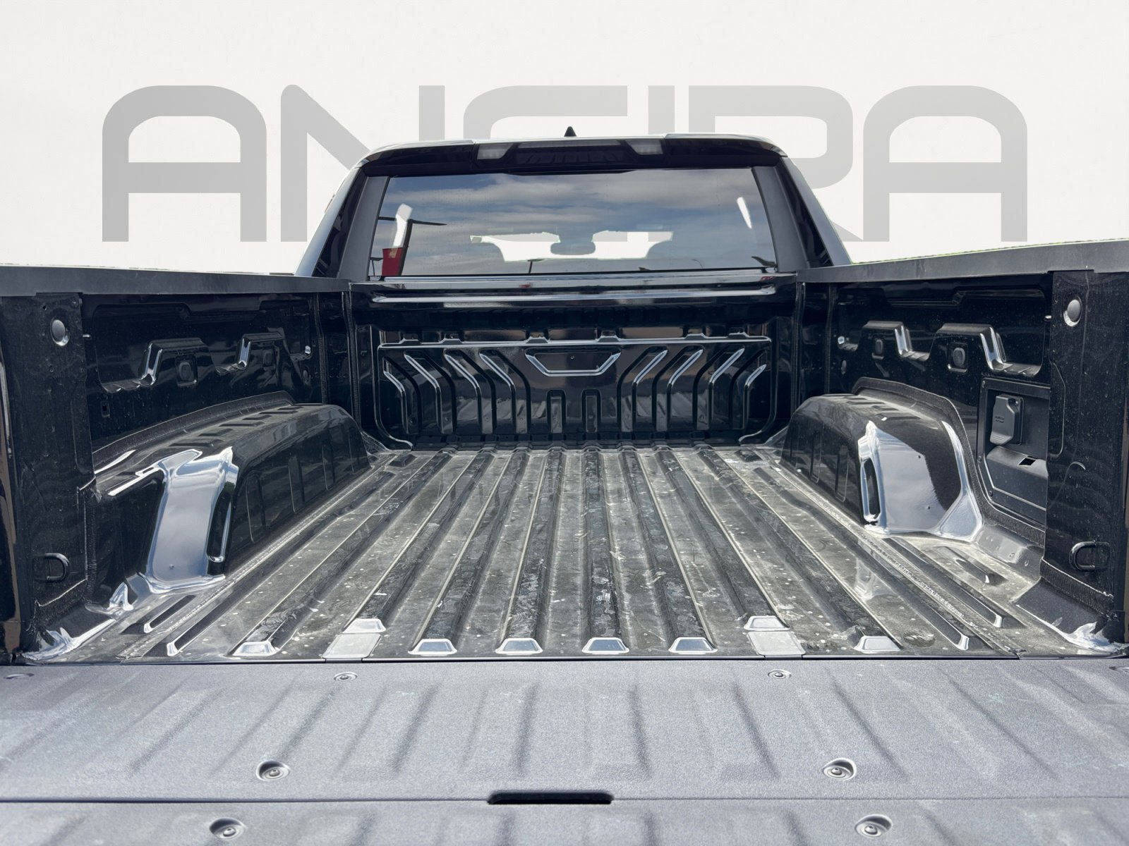 New 2026 GMC Sierra EV Elevation w/ LPO, Elevation Dark Package image 12