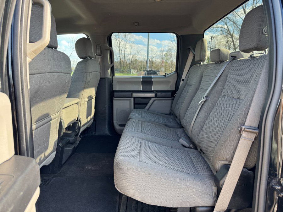 Used 2018 Ford F350 XLT AWD/4WD image 16