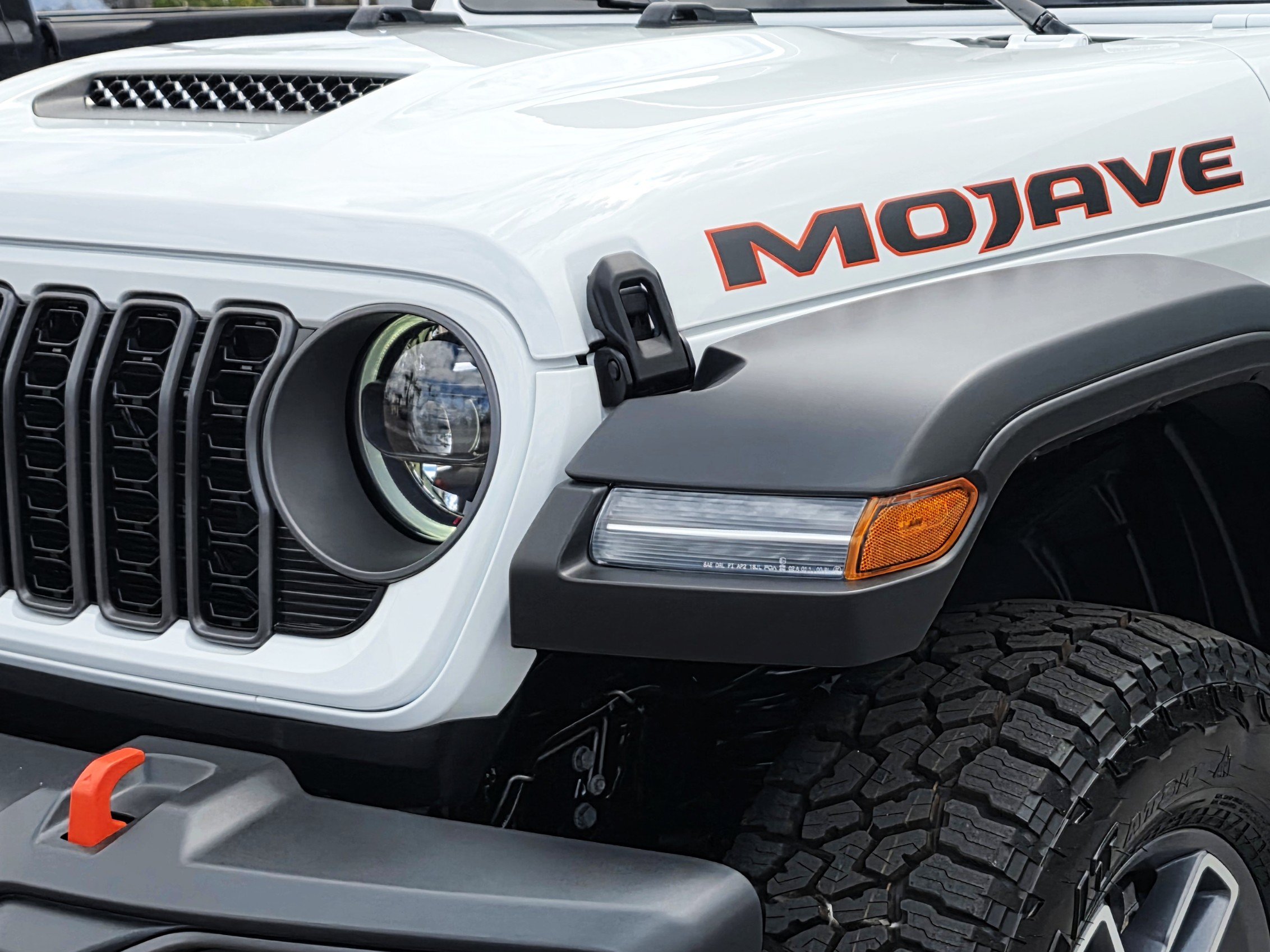 New 2026 Jeep Gladiator Mojave AWD/4WD image 8