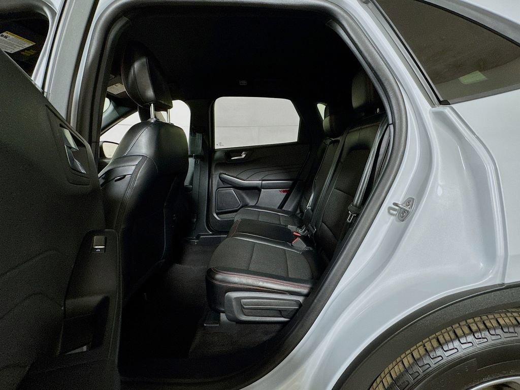 Used 2025 Ford Escape ST-Line image 20