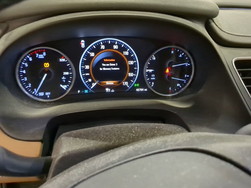 Used 2017 Buick LaCrosse Premium w/ Driver Confidence Package #2 FWD image 15