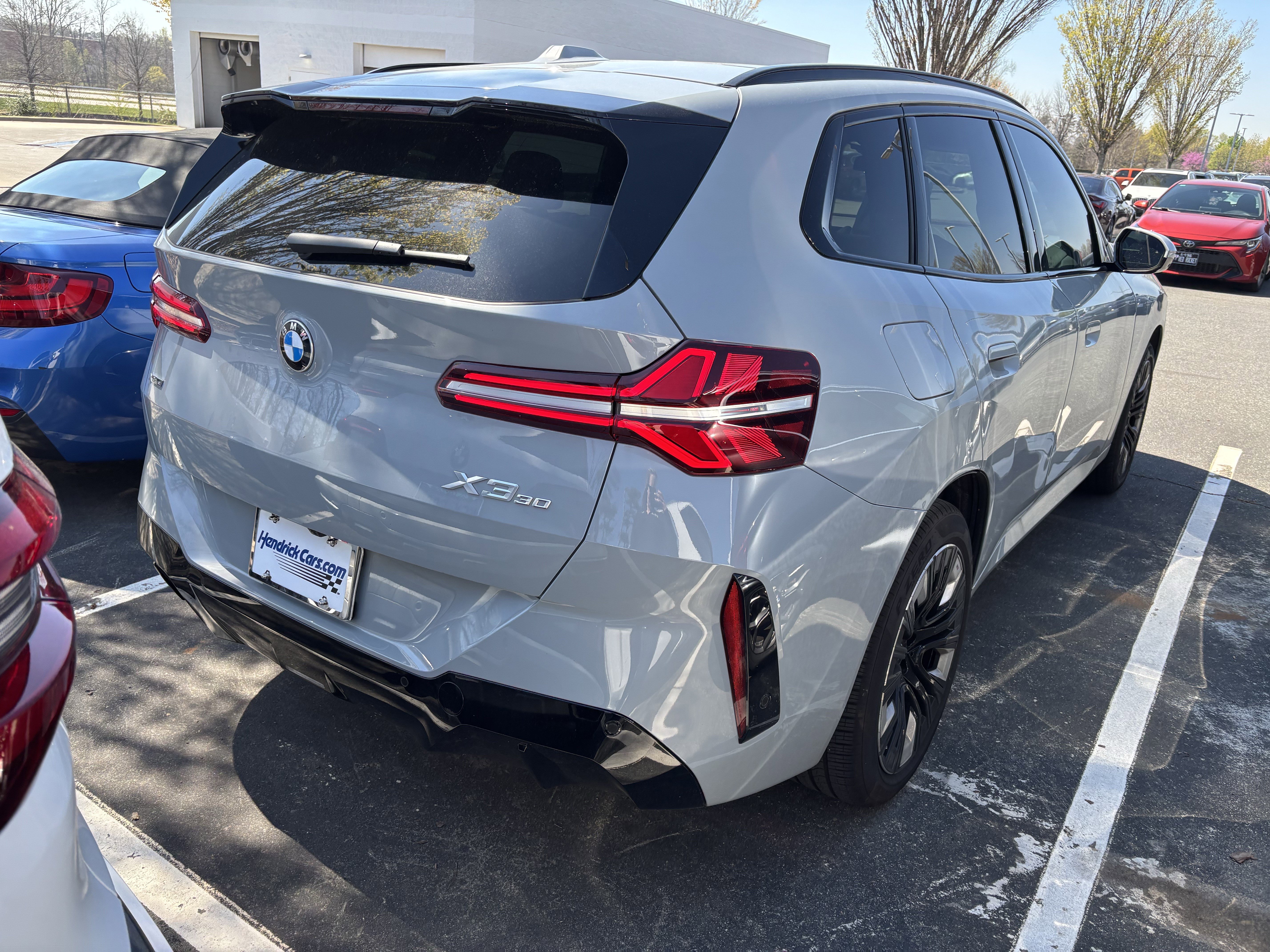 Used 2026 BMW X3 xDrive30 w/ Premium Package image 11