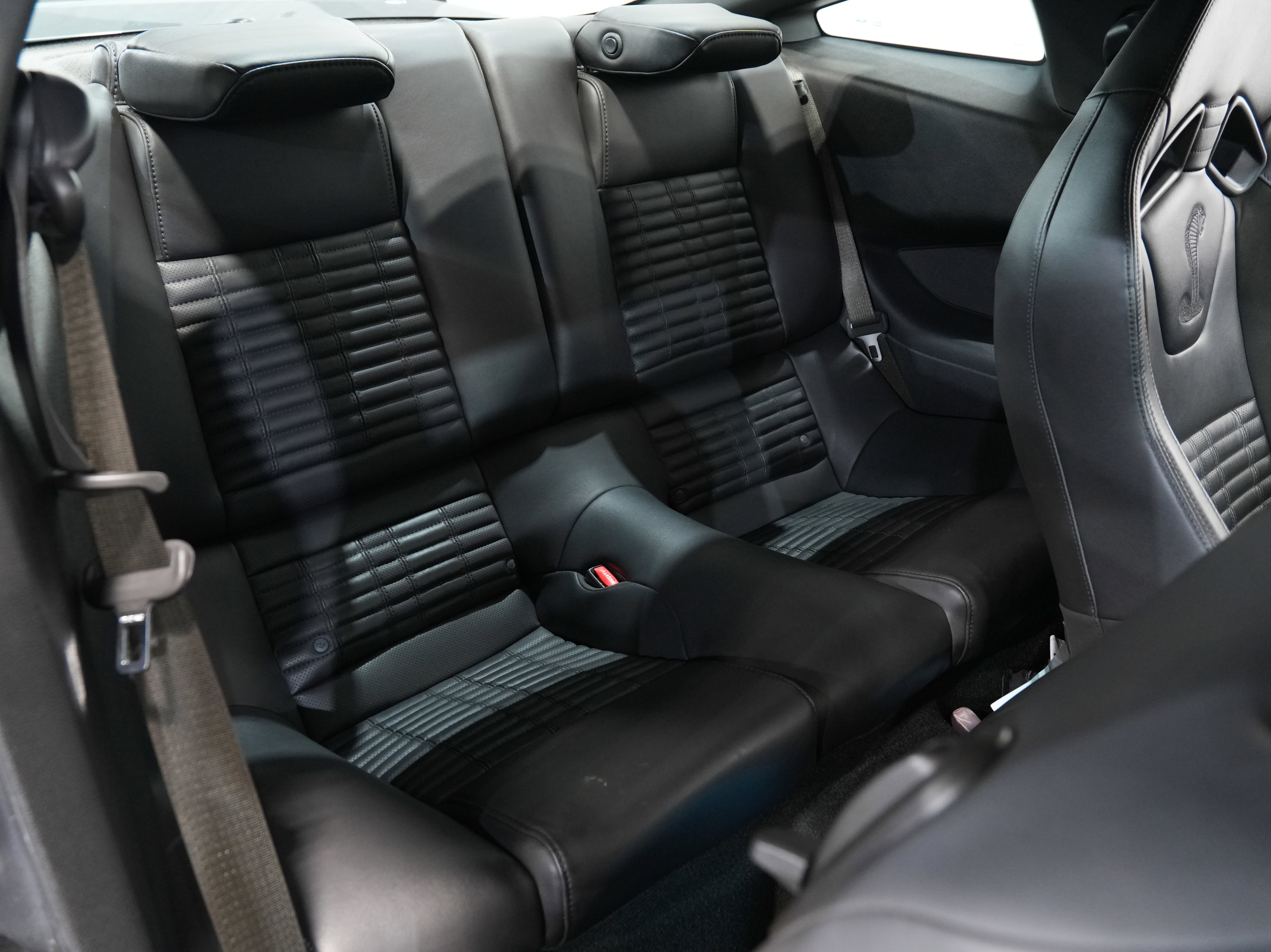 Used 2013 Ford Mustang Shelby GT500 image 34