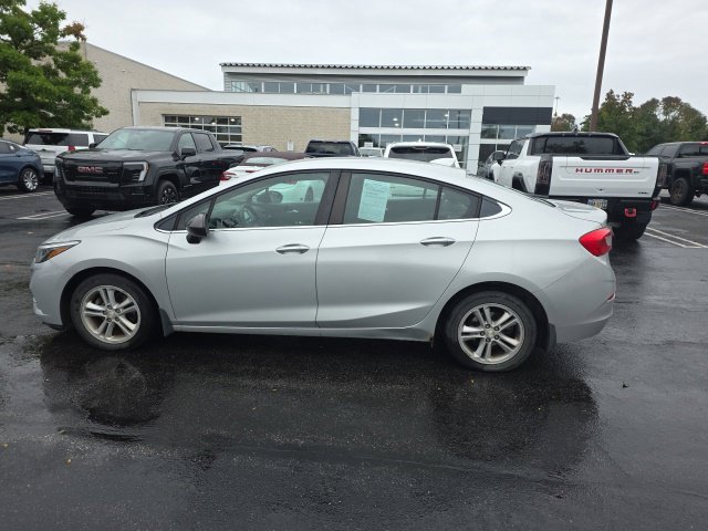 Used 2016 Chevrolet Cruze LT w/ Convenience Package FWD image 6