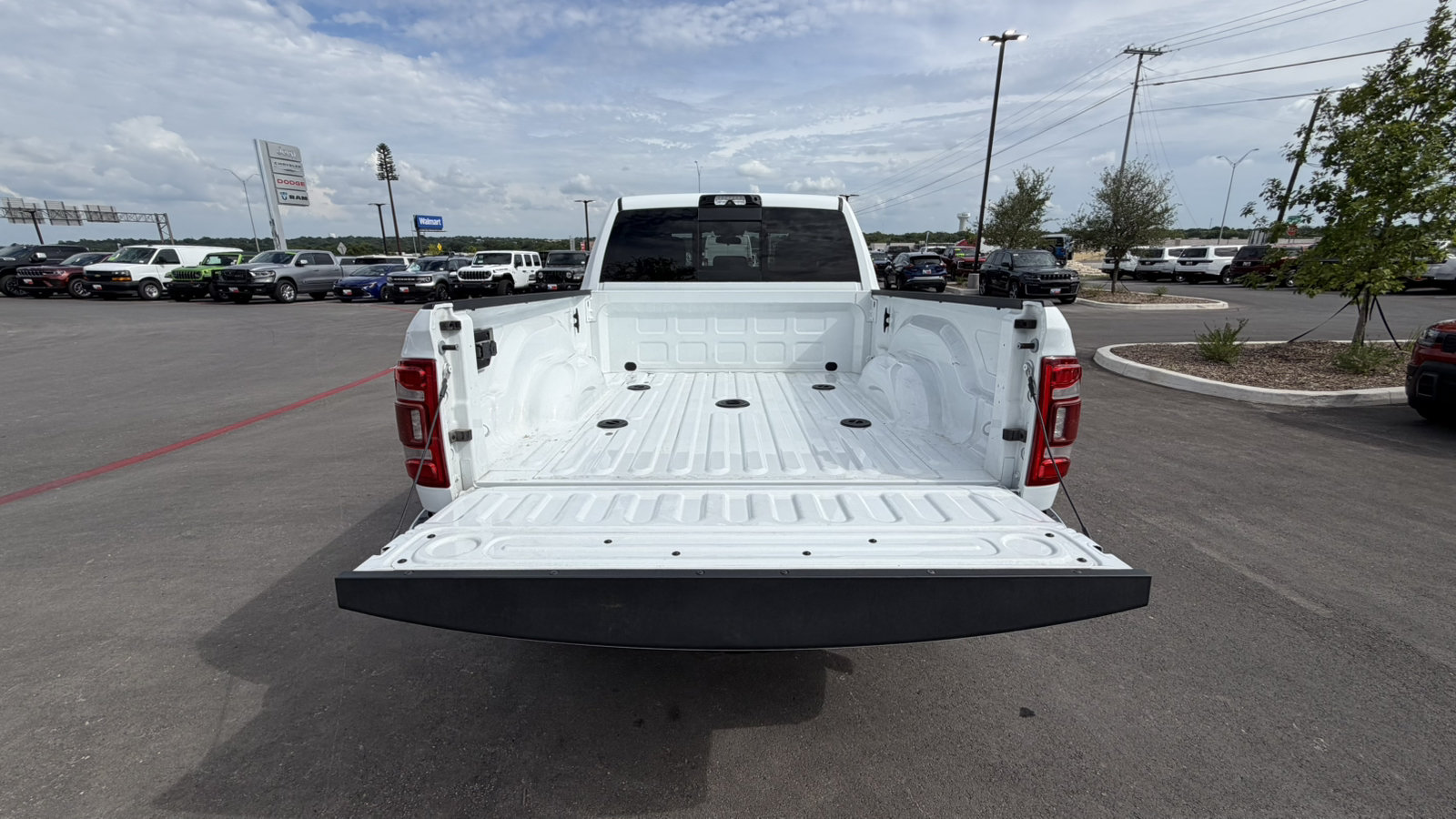 Certified 2024 RAM 3500 Tradesman w/ Towing Technology Group AWD/4WD image 28