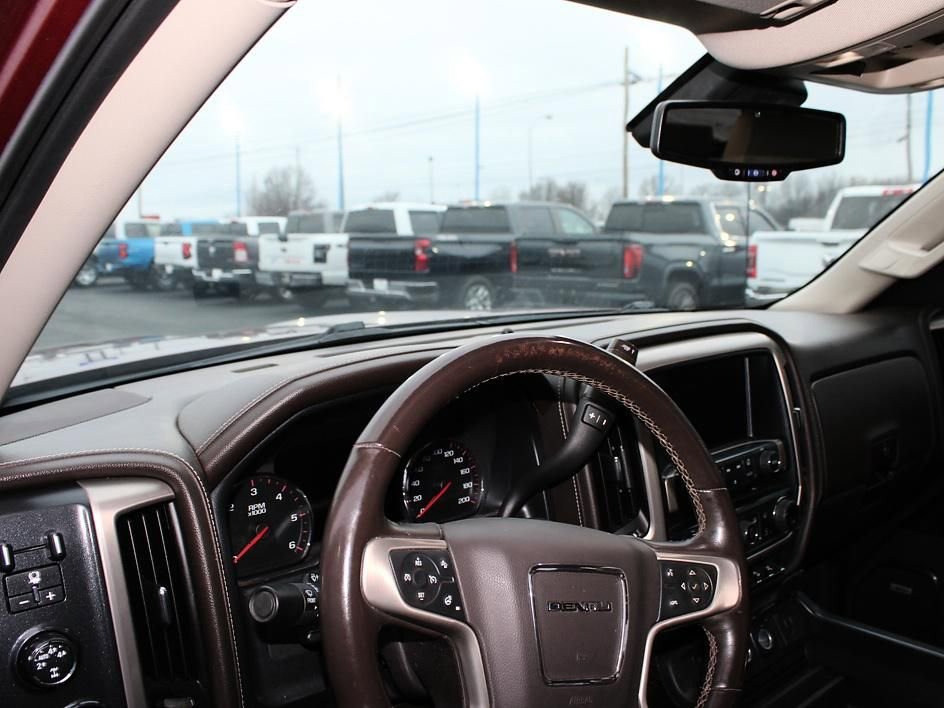 Used 2016 GMC Sierra 1500 Denali w/ Enhanced Driver Alert Package image 31