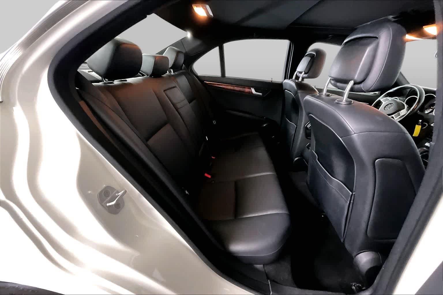 Used 2012 Mercedes-Benz C 300 4MATIC Sedan image 20