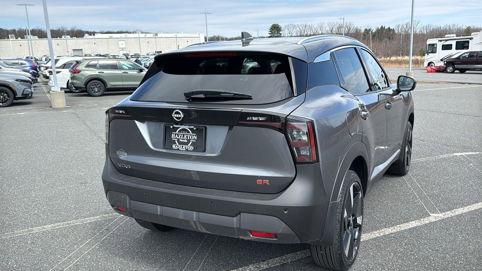 Used 2025 Nissan Kicks SR image 7