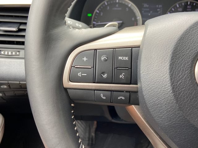 Certified 2021 Lexus RX 350L Premium w/ Premium Package AWD/4WD image 17
