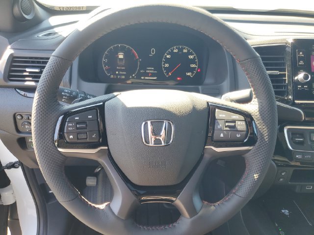 New 2026 Honda Ridgeline Black Edition image 17