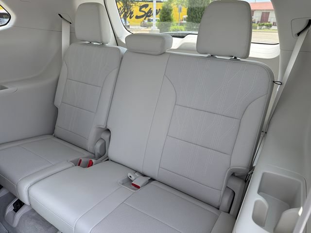 New 2026 Buick Enclave Avenir w/ Super Cruise Package FWD image 20