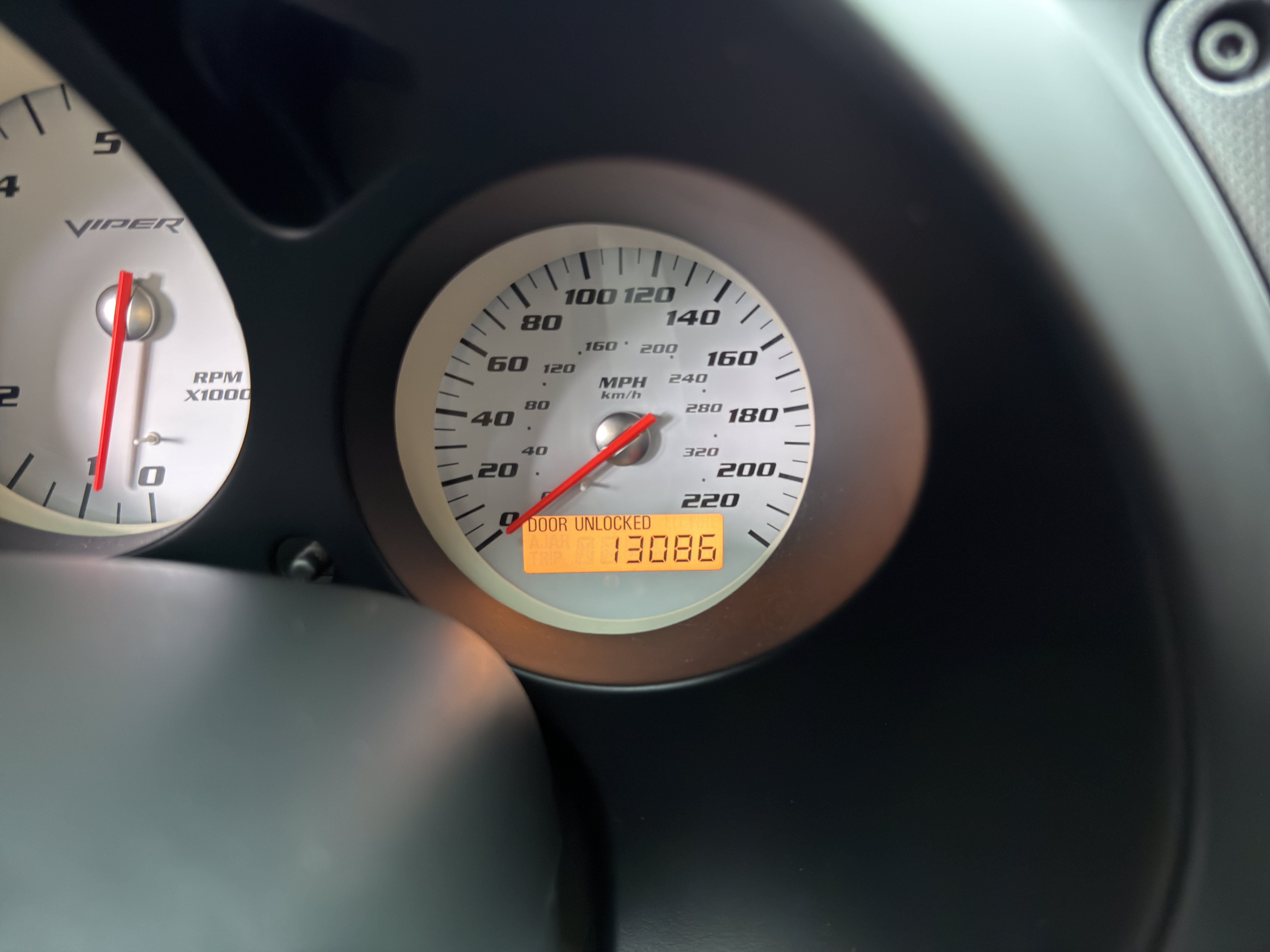 Used 2008 Dodge Viper SRT-10 w/ Protection Group RWD image 32