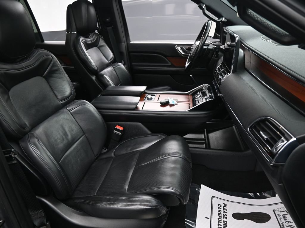 Used 2021 Lincoln Navigator L Reserve image 35
