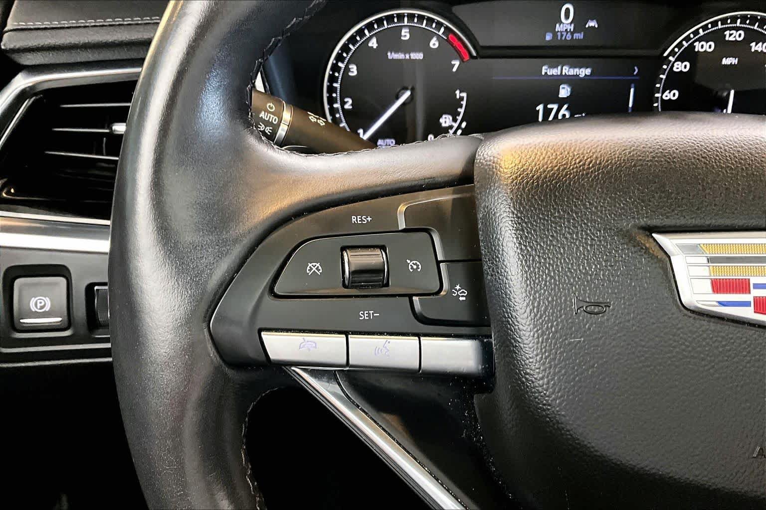 Used 2023 Cadillac XT6 Luxury FWD image 24