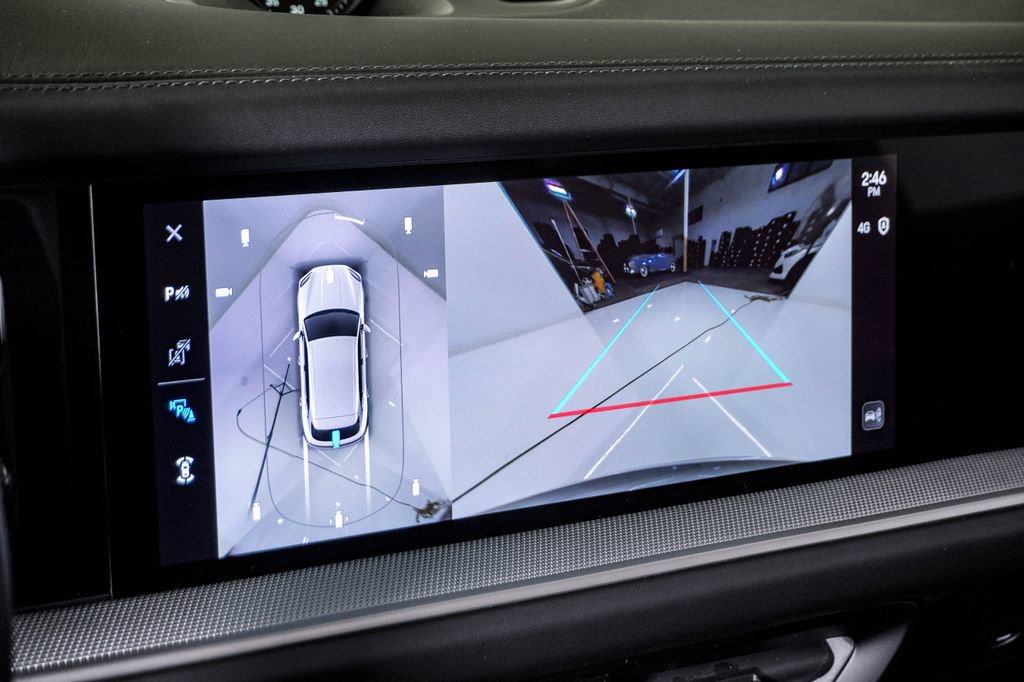 Certified 2025 Porsche Cayenne E-Hybrid AWD/4WD image 23