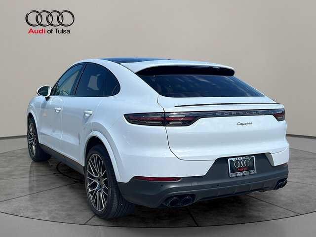 Used 2022 Porsche Cayenne Platinum Edition AWD/4WD image 5