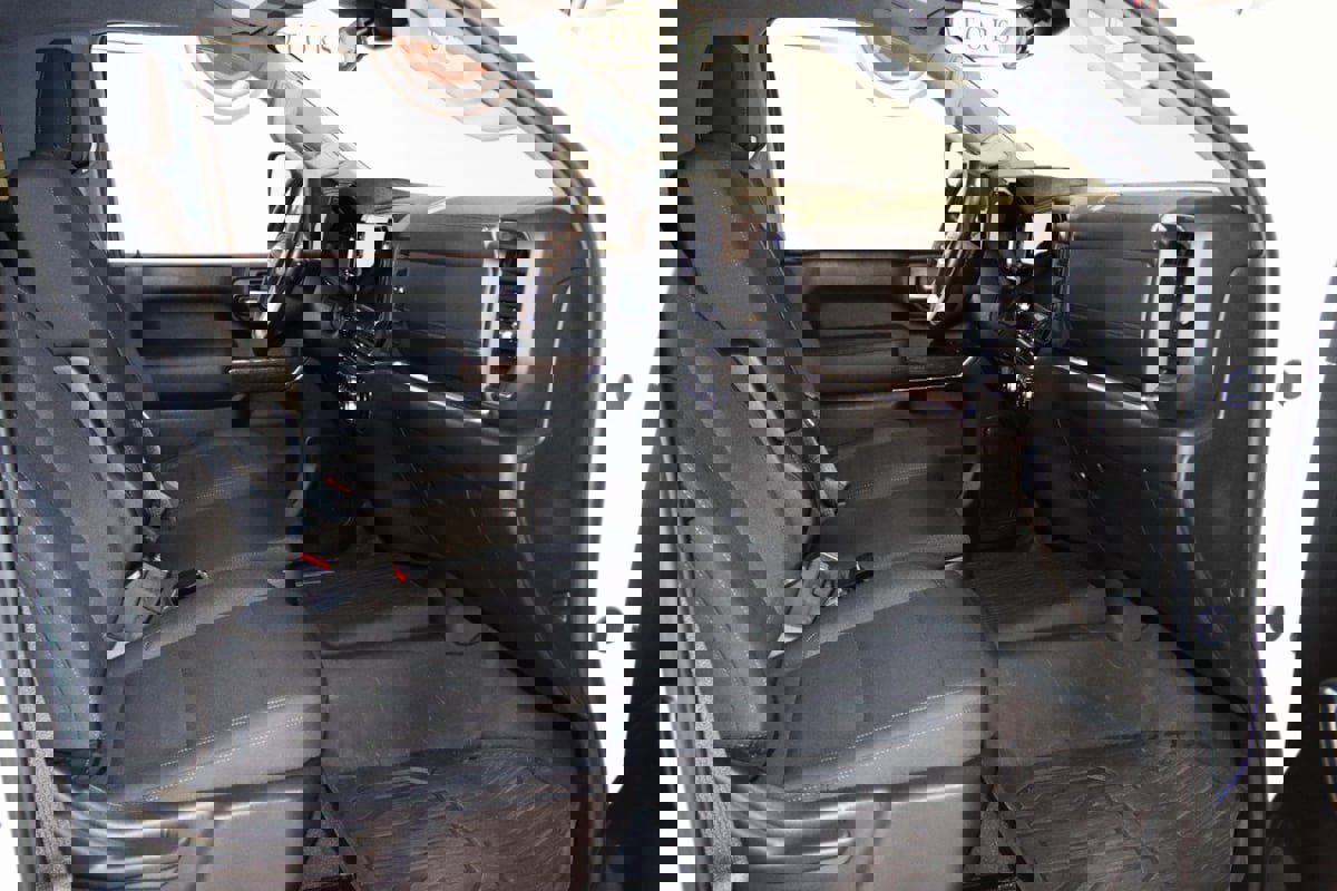 Used 2025 GMC Sierra 2500 SLE w/ SLE Convenience Package image 54