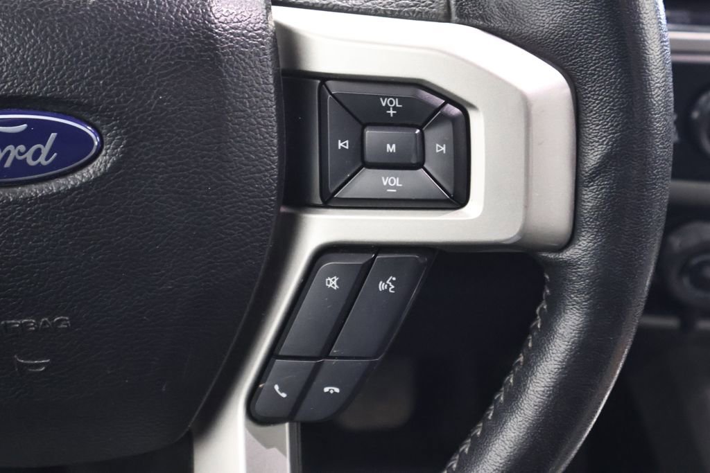 Certified 2018 Ford F150 Lariat image 26