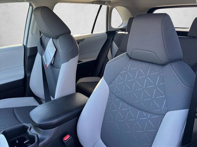 New 2025 Toyota RAV4 XLE image 15