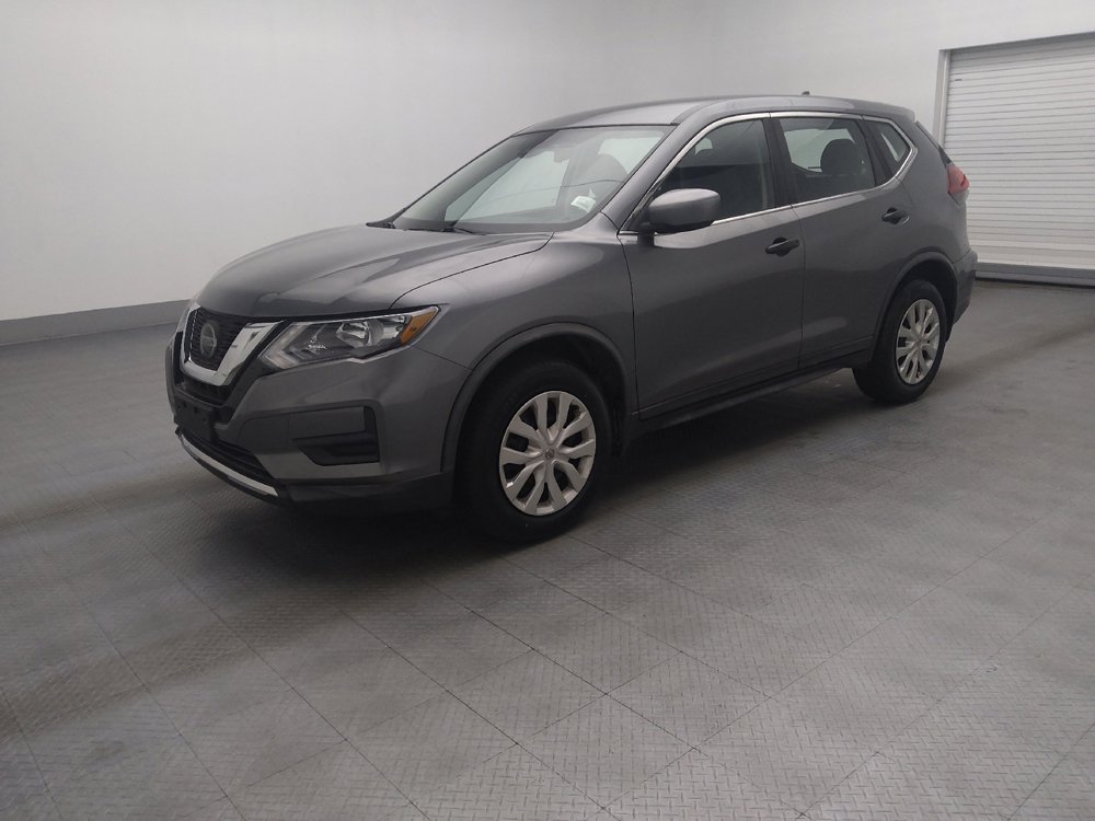 Used 2019 Nissan Rogue S image 2