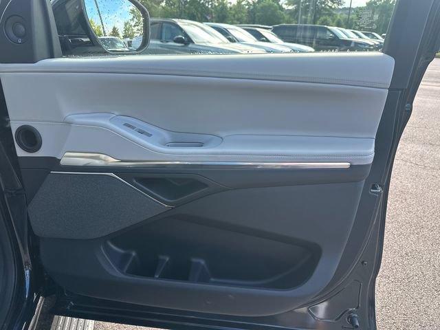 New 2026 Lincoln Navigator Reserve AWD/4WD image 15